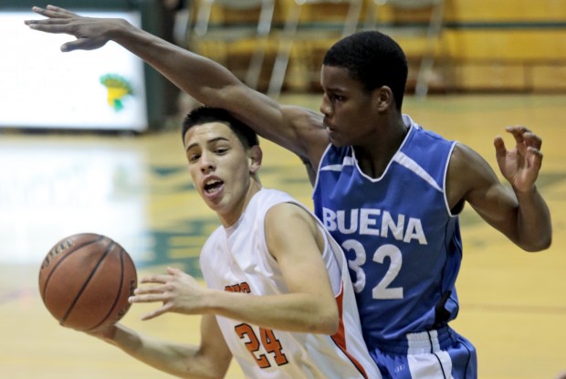 Cholla vs. Sierra Vista Buena basketball
